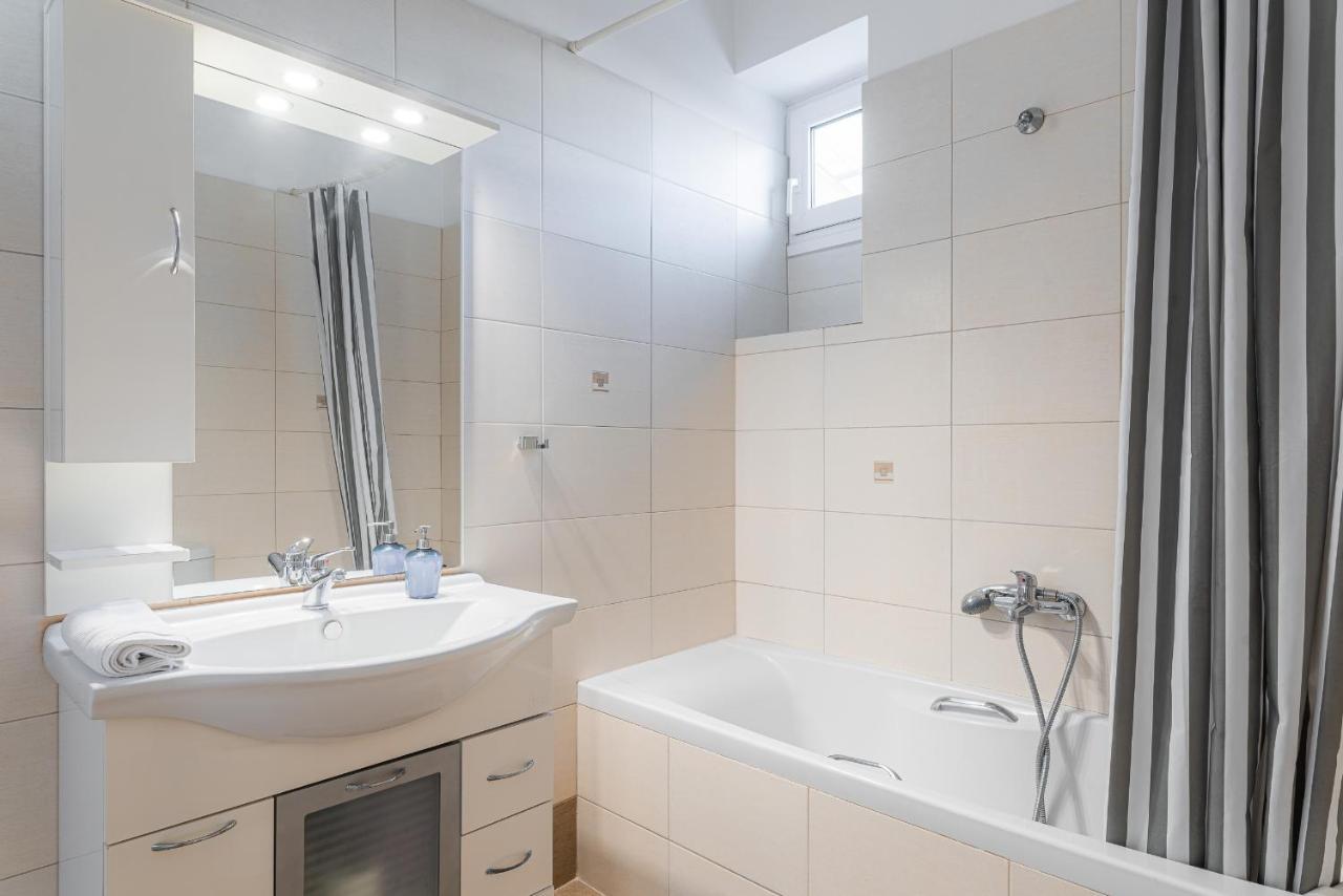 Villa Porto- Naftilos Residences ピタゴリオ エクステリア 写真